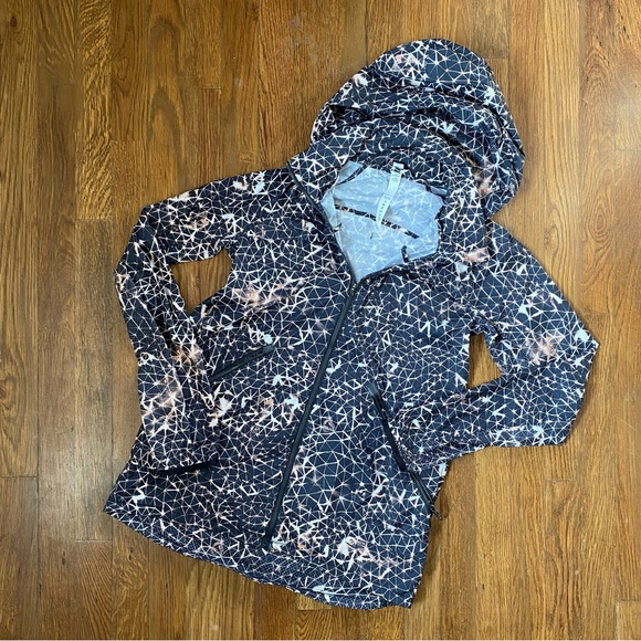 Lululemon Miss Misty Jacket II - Picture 3 of 7